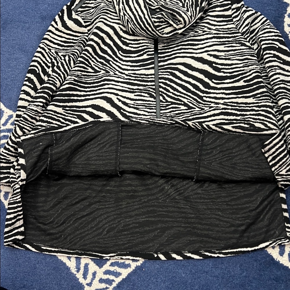 Multiples Zebra-Print tunic  PL - Picture 7 of 13